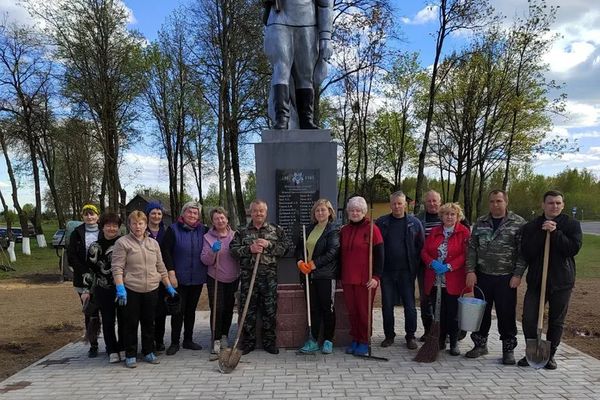 Подготовка к 9 мая в КСУП Озеранский! Подготовка к 9 мая в КСУП Озеранский!