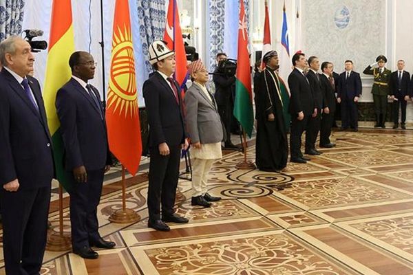 Александр Лукашенко принял верительные грамоты послов восьми зарубежных стран Александр Лукашенко принял верительные грамоты послов восьми зарубежных стран